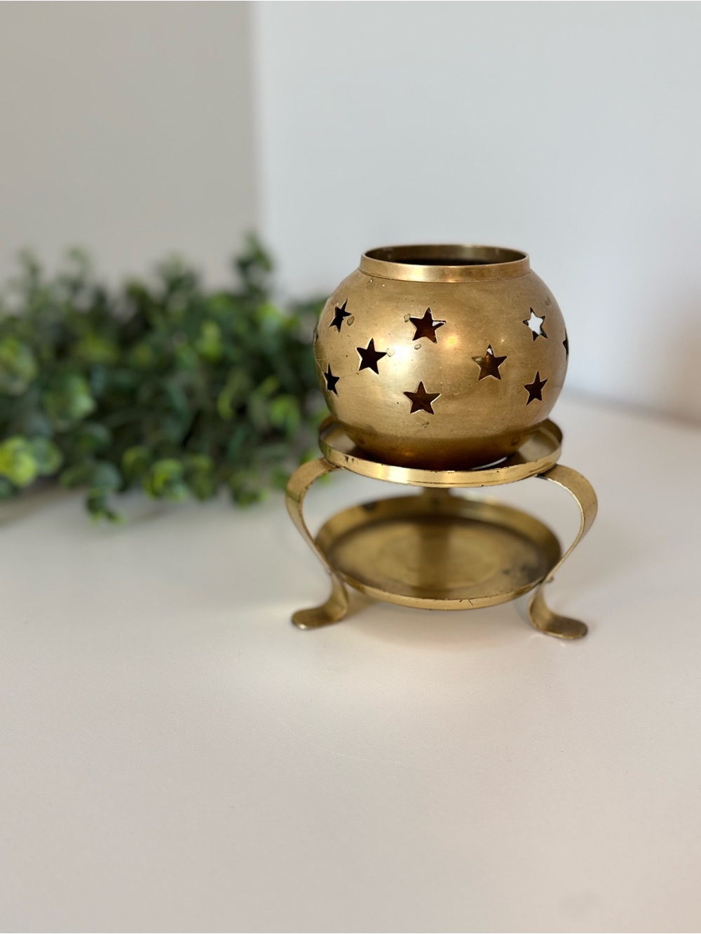 Vintage Brass Gold Star Cutout Tea Light Holder - Home Accents